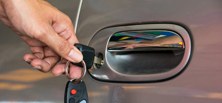 Car door lock repair in Hawthorne